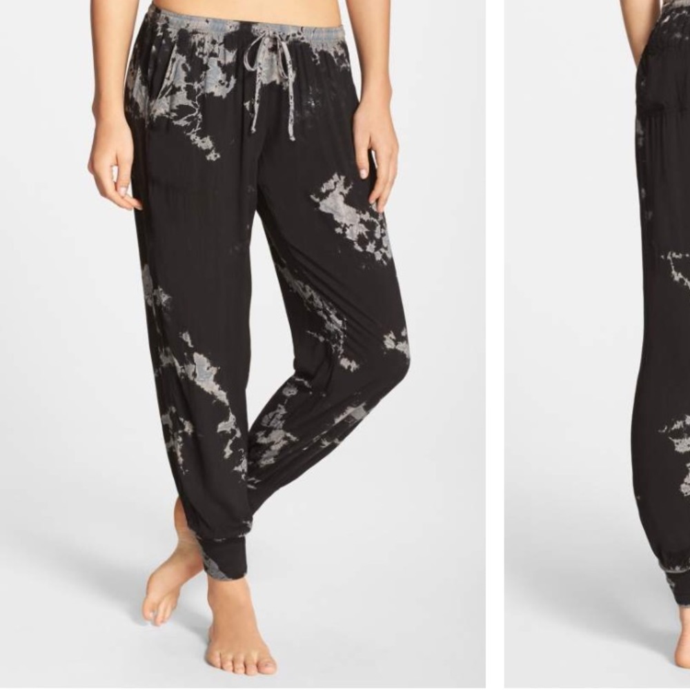 ISO hard tail jogger pants in bleach/grey